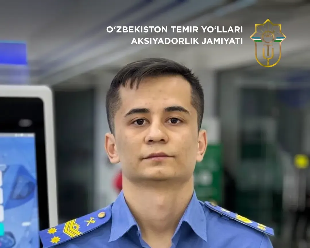 O‘z-o‘ziga xizmat kioski yonidagi O‘zbekiston temir yo‘llari xodimi